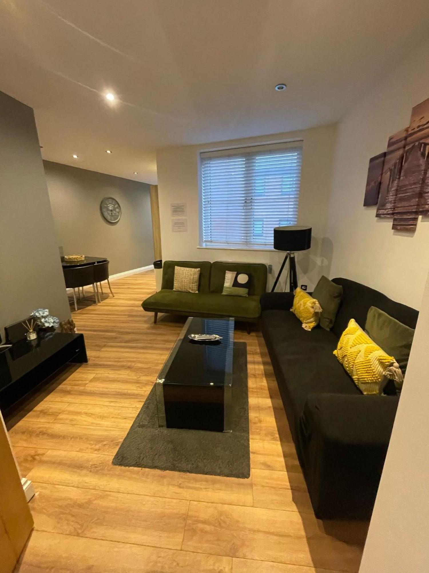 24-7 Secured Centre With Free Underground Parking And Wifi Apartamento Birmingham