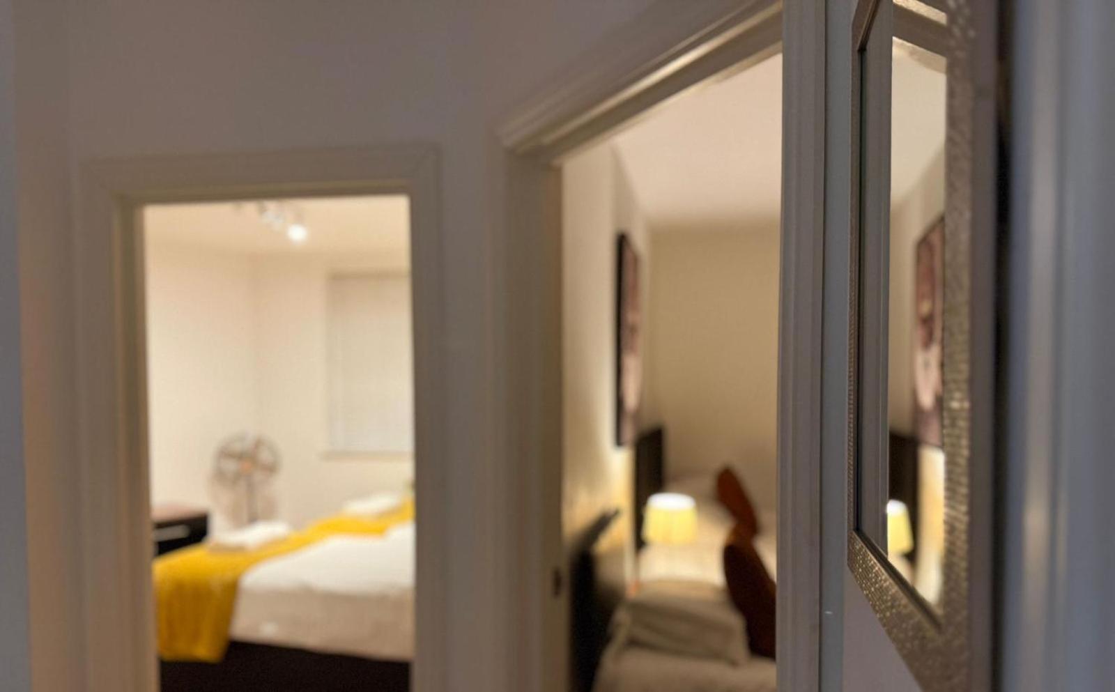 24-7 Secured Centre With Free Underground Parking And Wifi Birmingham