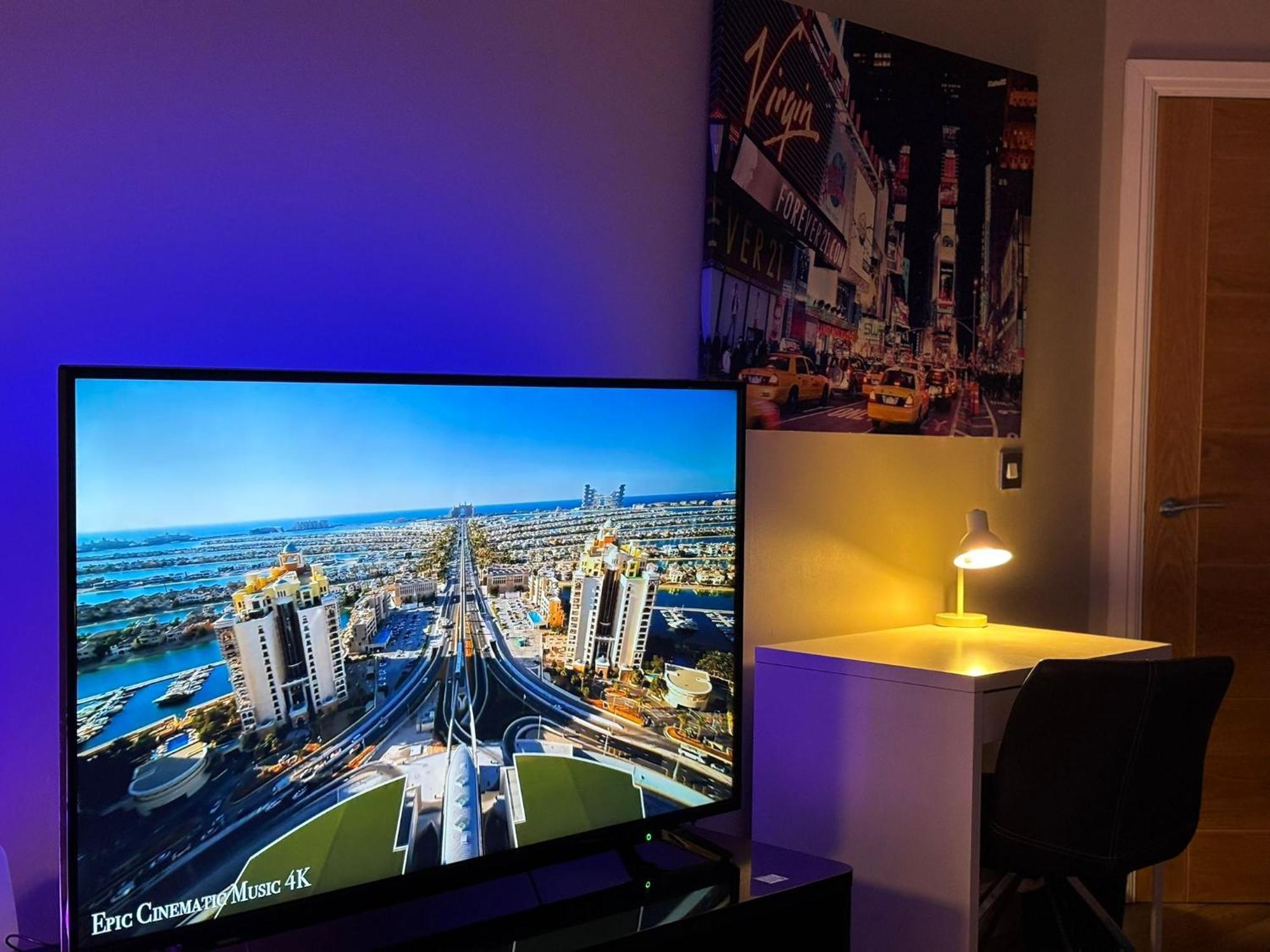 Appartement 24-7 Secured Centre With Free Underground Parking And Wifi *