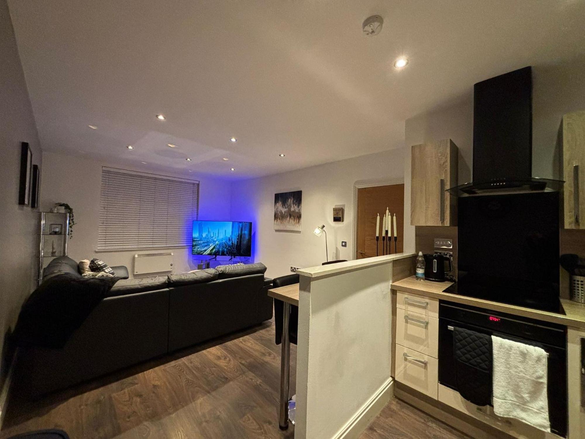 24-7 Secured Centre With Free Underground Parking And Wifi Appartement *