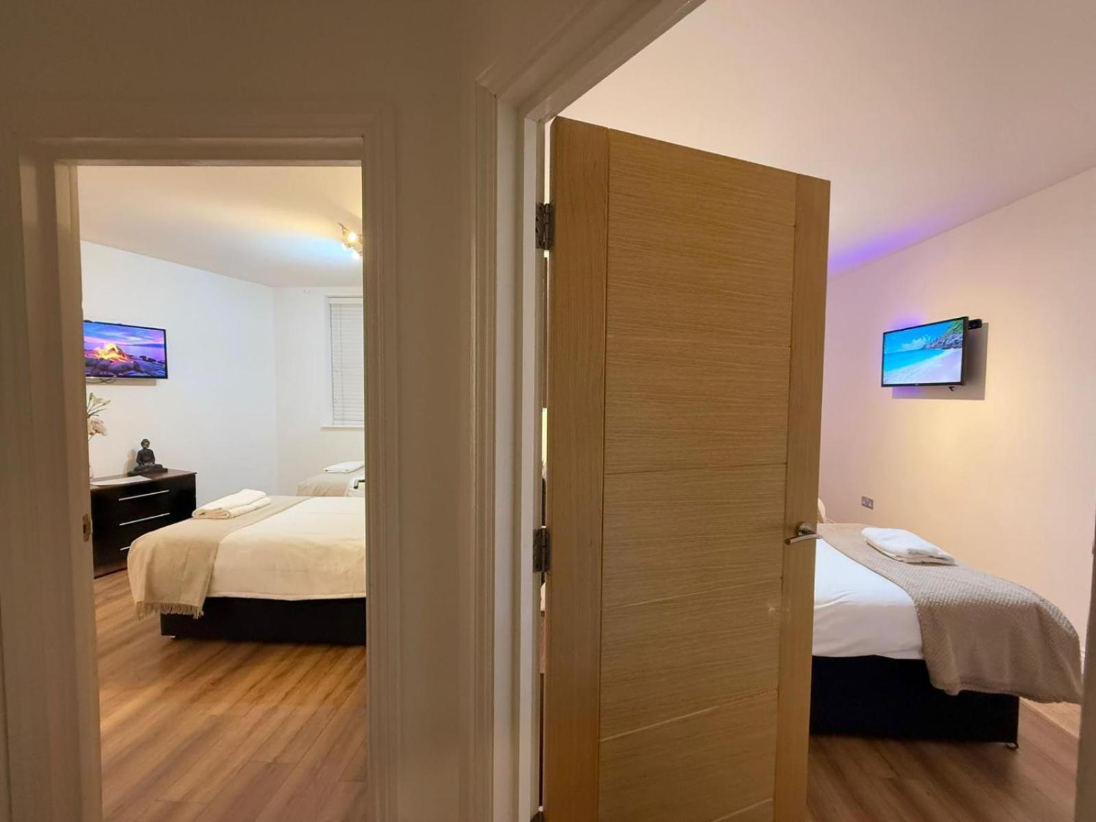 Appartement 24-7 Secured Centre With Free Underground Parking And Wifi *
